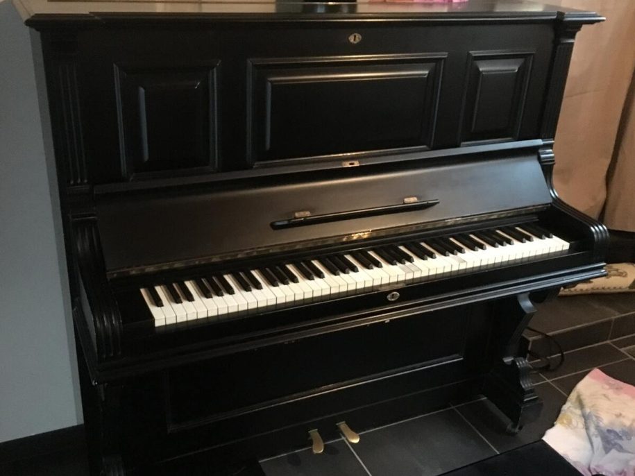 oude piano, vieux piano